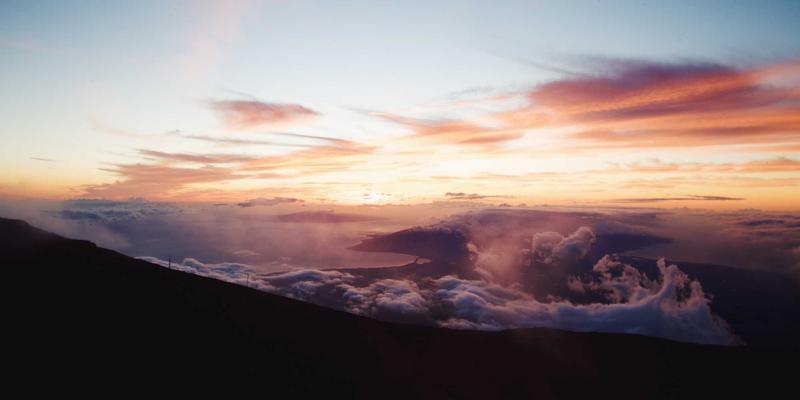 跨境电商支付网关选择指南：如何平衡费率、安全与本地化体验，打通捷喜、报关清关与国际物流关键环节